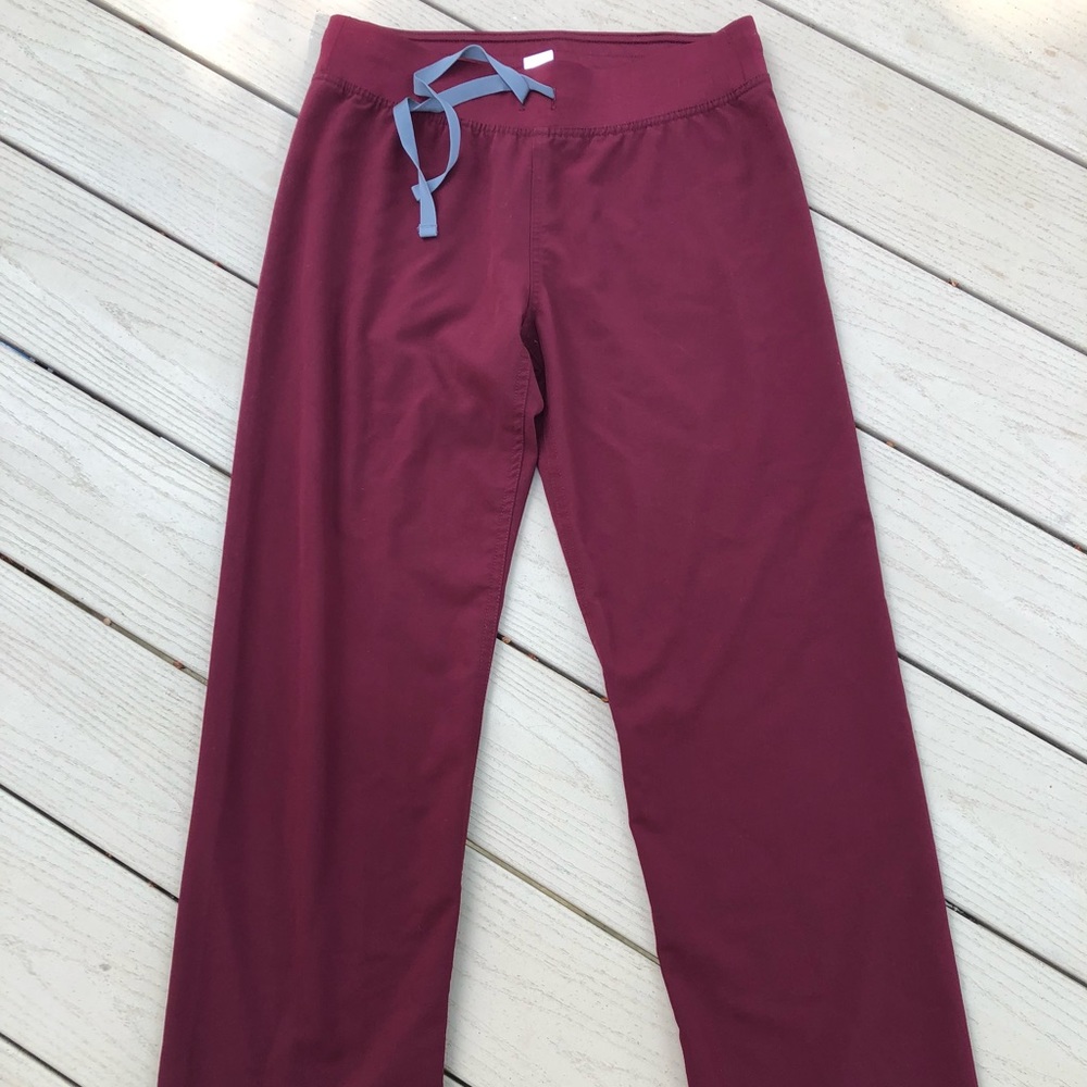 Figs Scrub Livingston Pants Burgundy Size XS